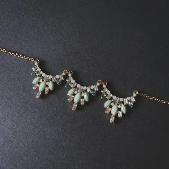 Art Deco Blue Rhinestone Gold Statement Necklace - Picture 2 of 9